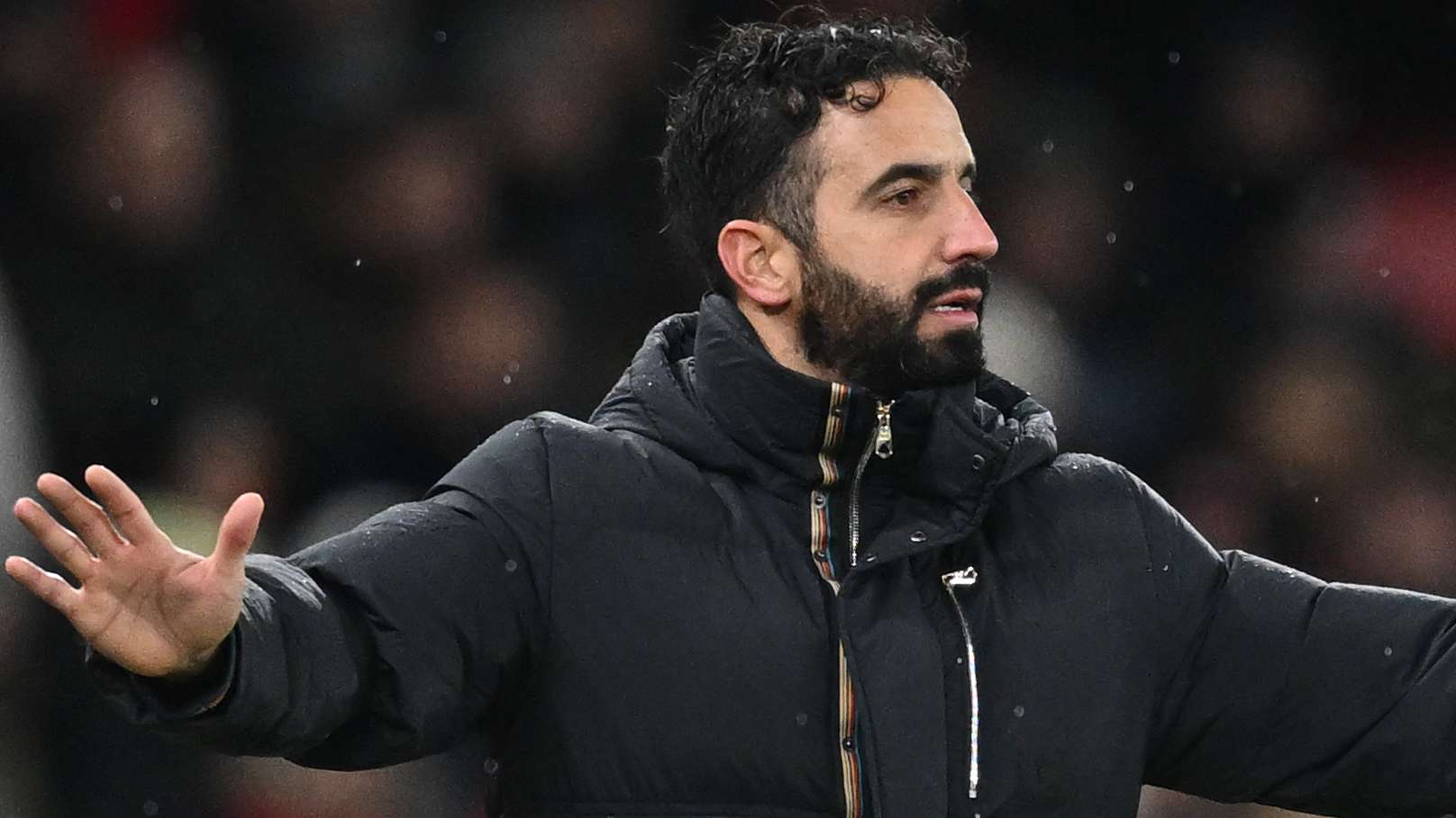 承擔持續穩 承擔持續穩